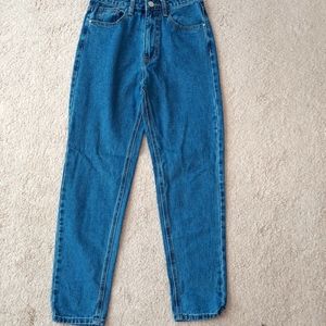 Boohoo Redial mom jeans NWT 2